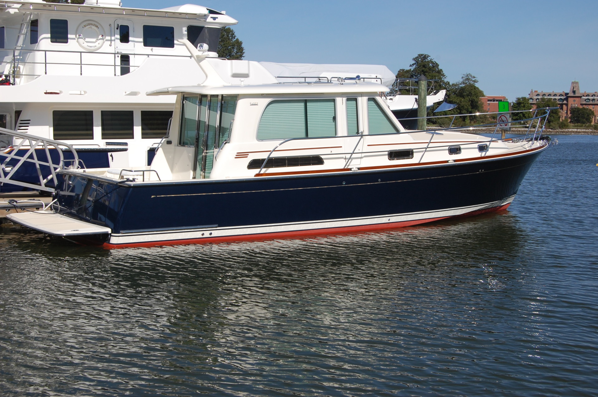 hank sibley bluewater yacht sales