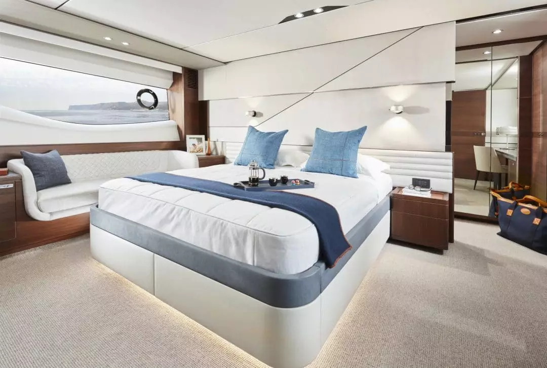 s78-interior-owners-stateroom