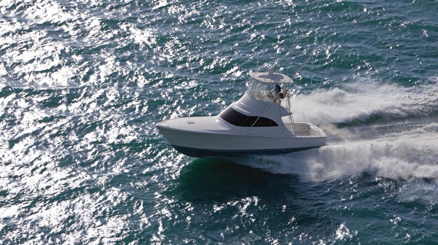Viking’s Newest Models Bring Big Boat Features to Smaller Convertibles