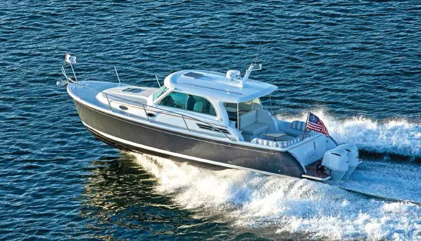 Back Cove Offers Outboard Power from a Clean-Sheet Design