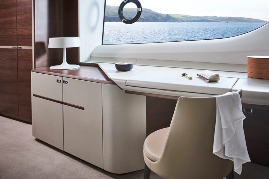 85my-master-stateroom-dressing-table-1-rt