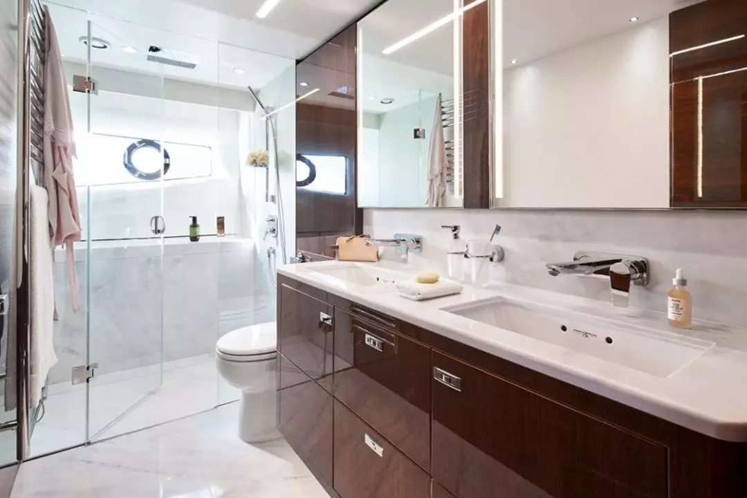 v78-master-bathroom-1-rt