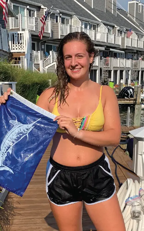 Ally Gardiner Celebrates her first white marlin2